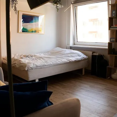 Cph Getaway - With Balcony I Lakes & Metro Copenhague