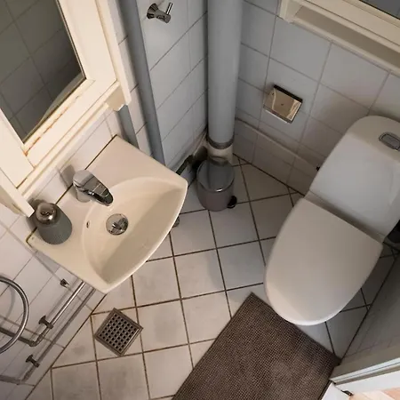 Cph Getaway - With Balcony I Lakes & Metro Copenhague